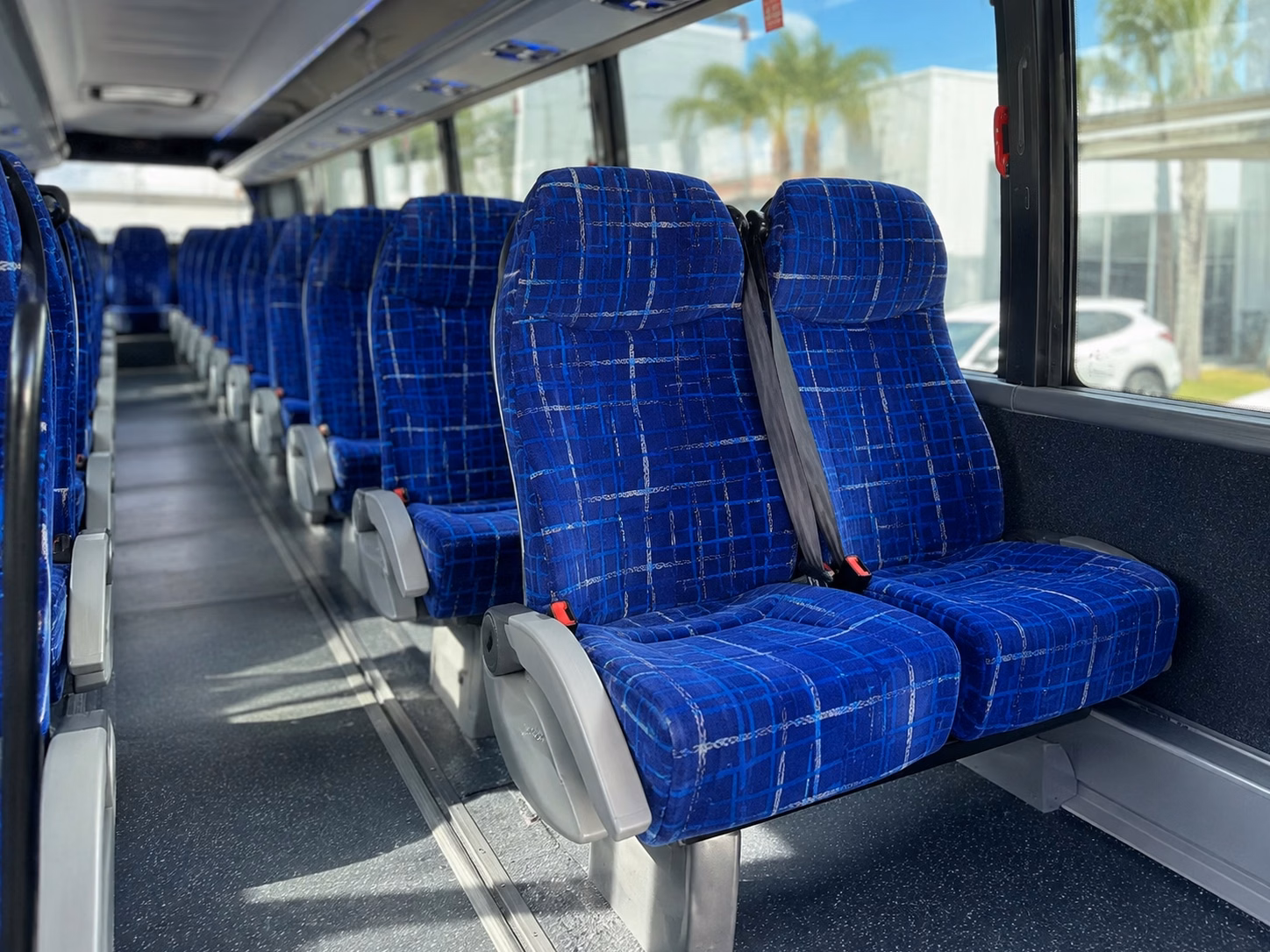 book prom transportation in lauderhill or any city nearby