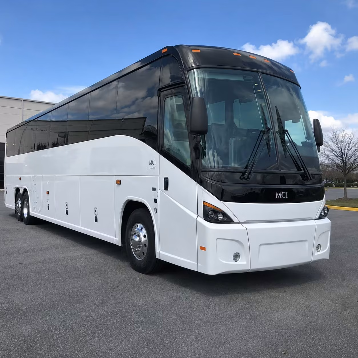 getting your group to fort lauderdale hollywood international airport has never been easier